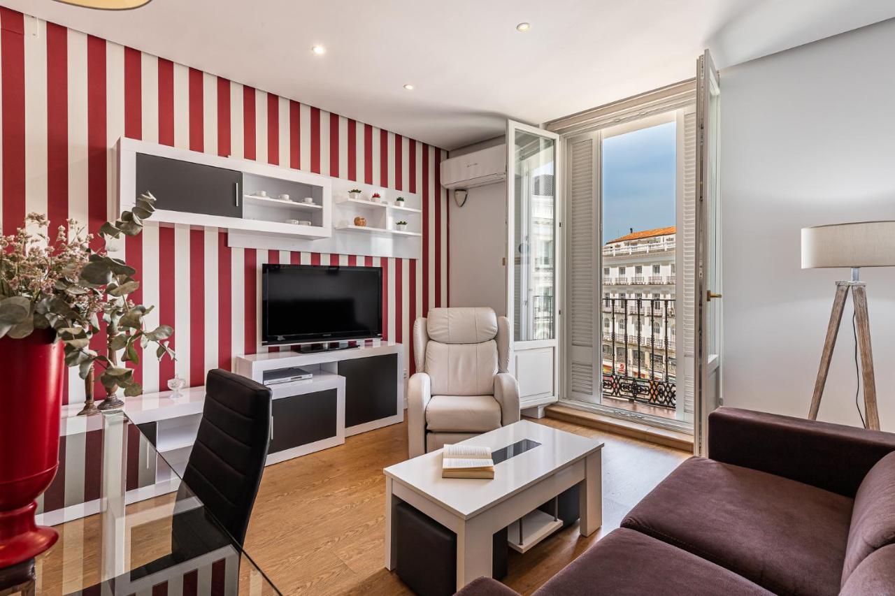Waou Apartamentos En Sol Superior 2 Madrid Luaran gambar